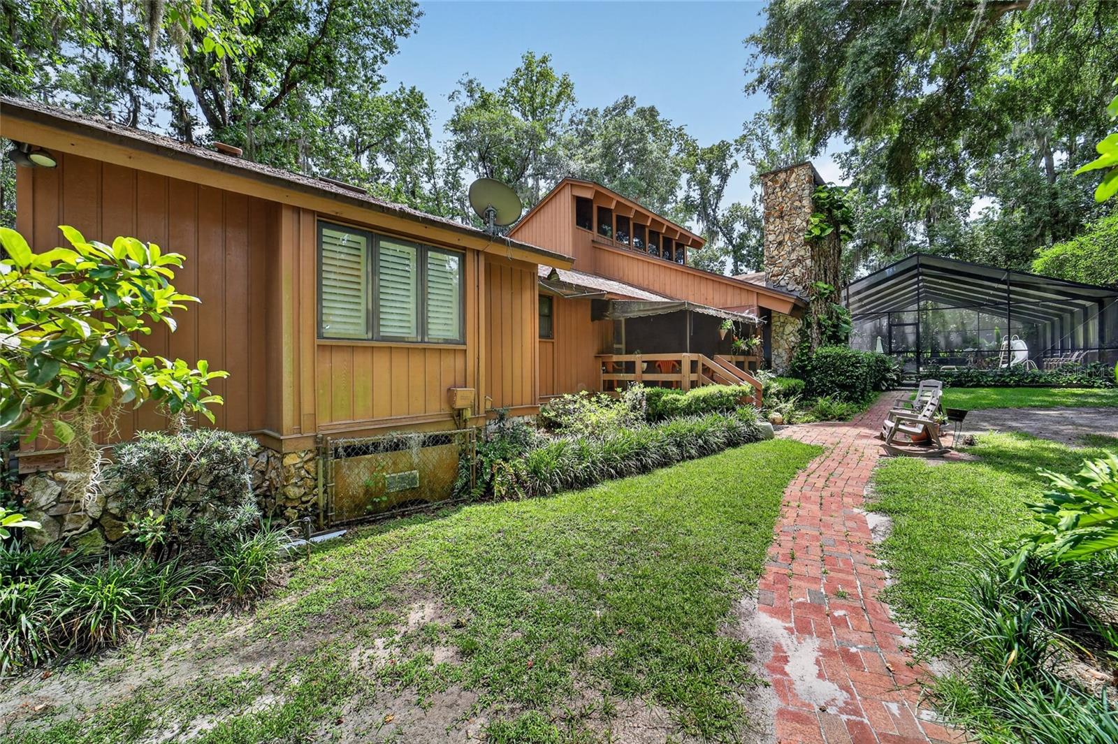 WOODRIDGE - Residential