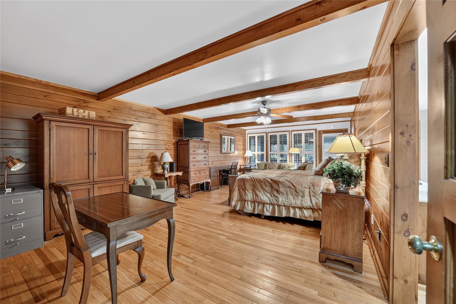 WOODRIDGE - Residential