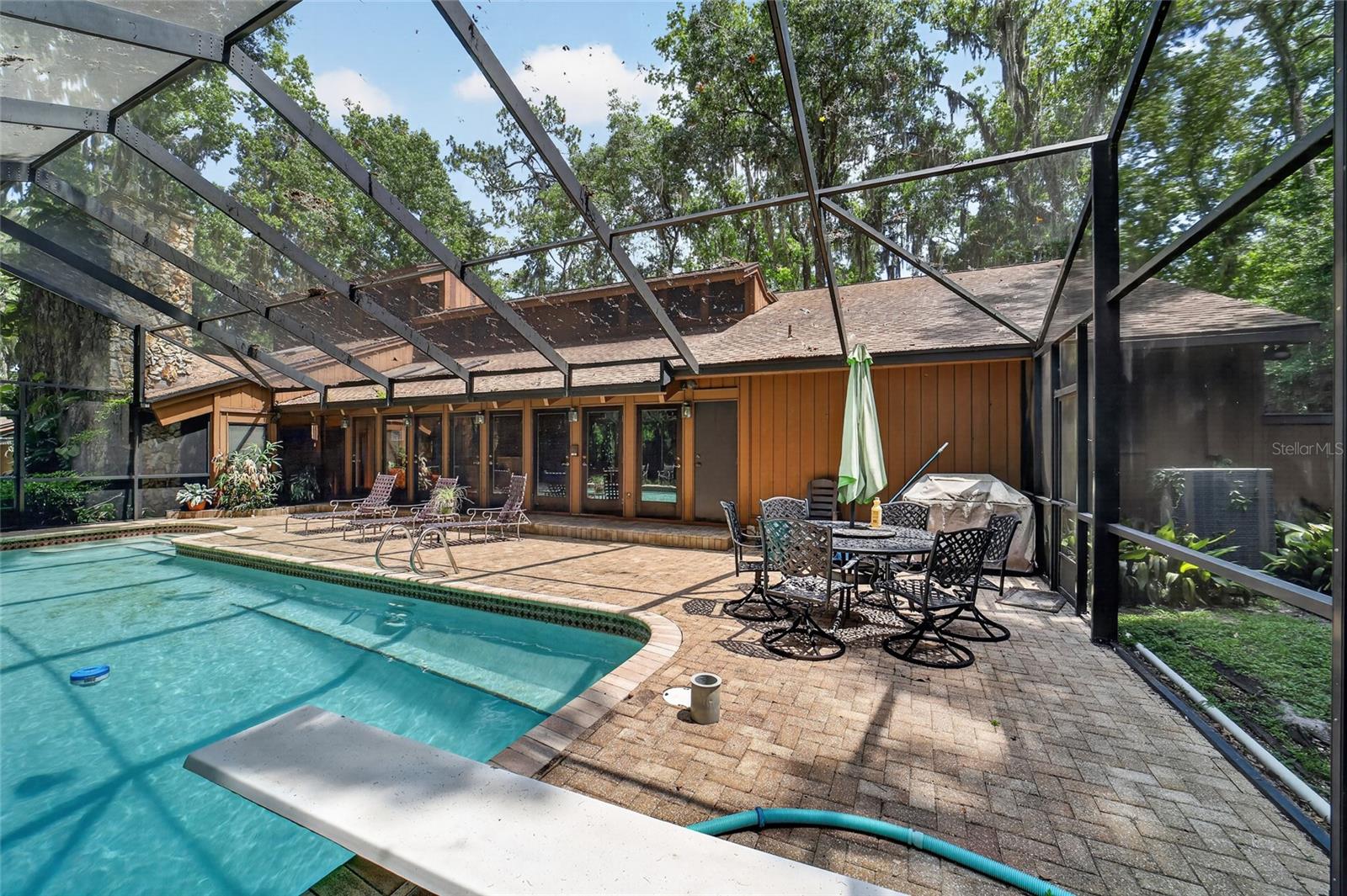 WOODRIDGE - Residential