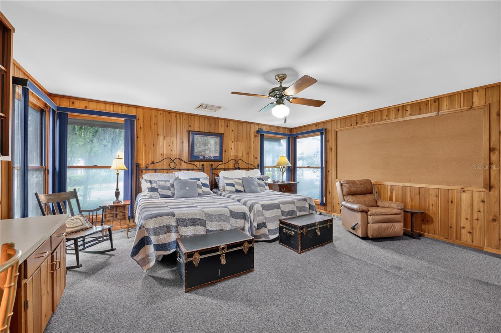 WOODRIDGE - Residential