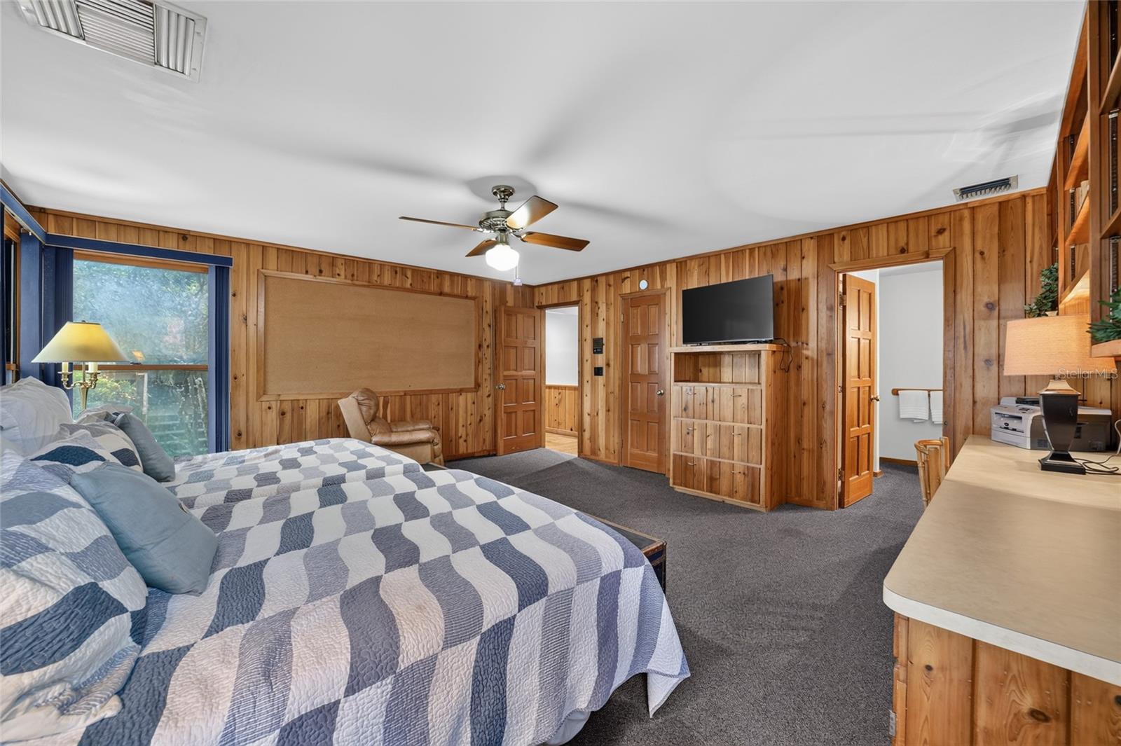 WOODRIDGE - Residential