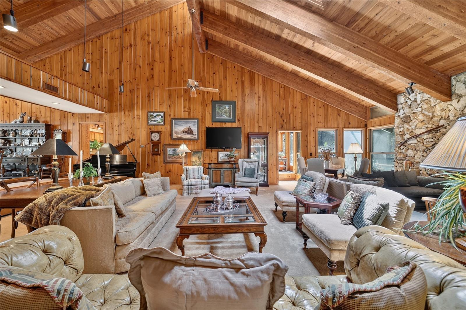 WOODRIDGE - Residential