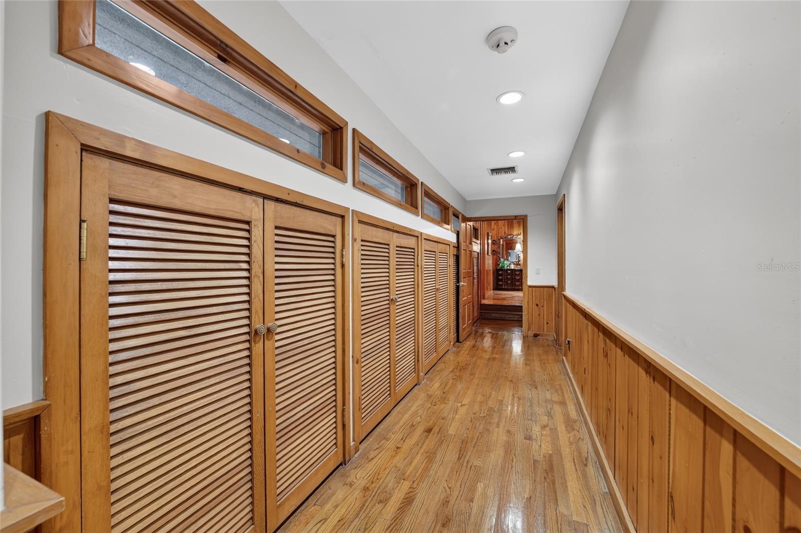 WOODRIDGE - Residential