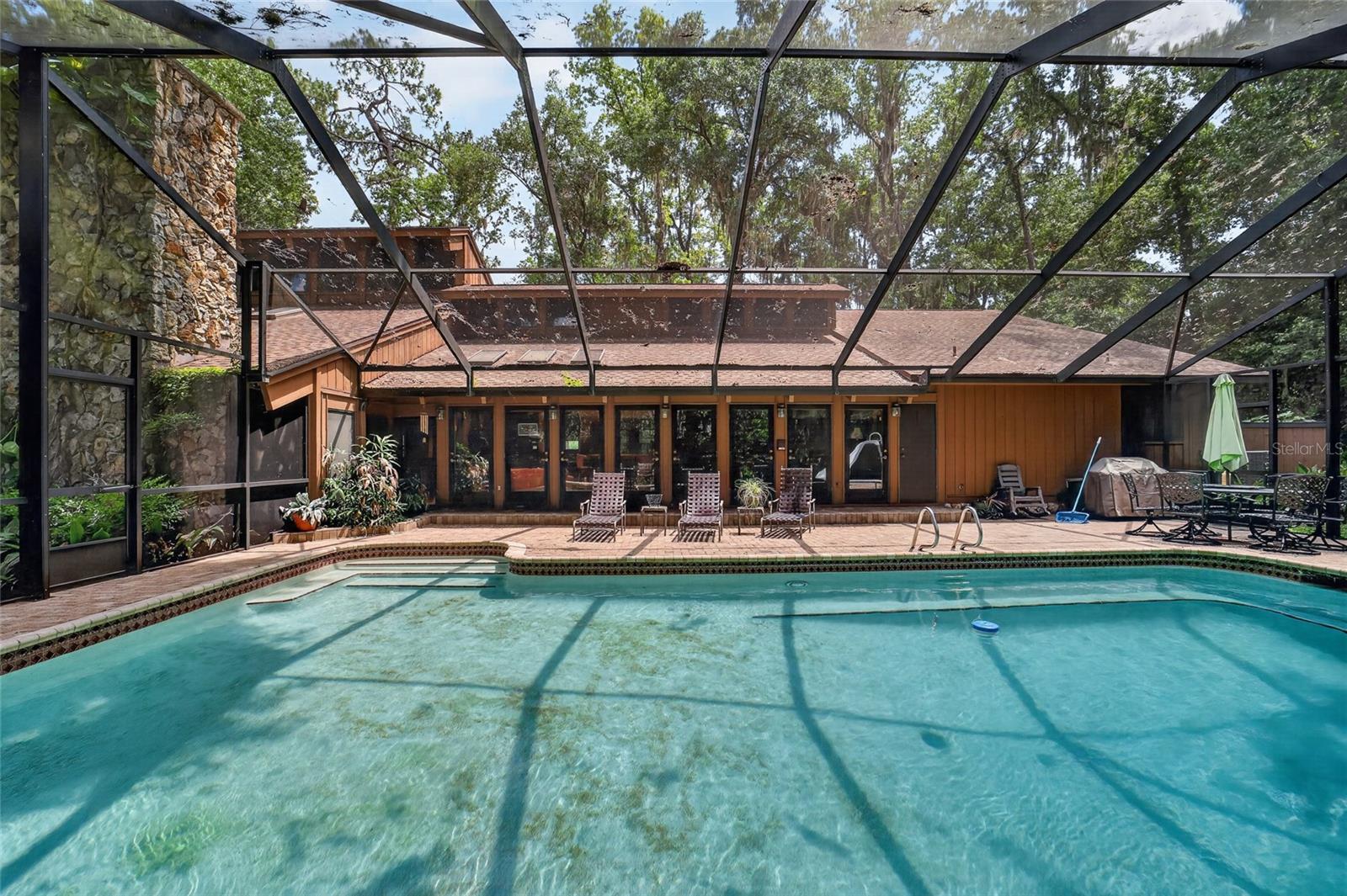 WOODRIDGE - Residential