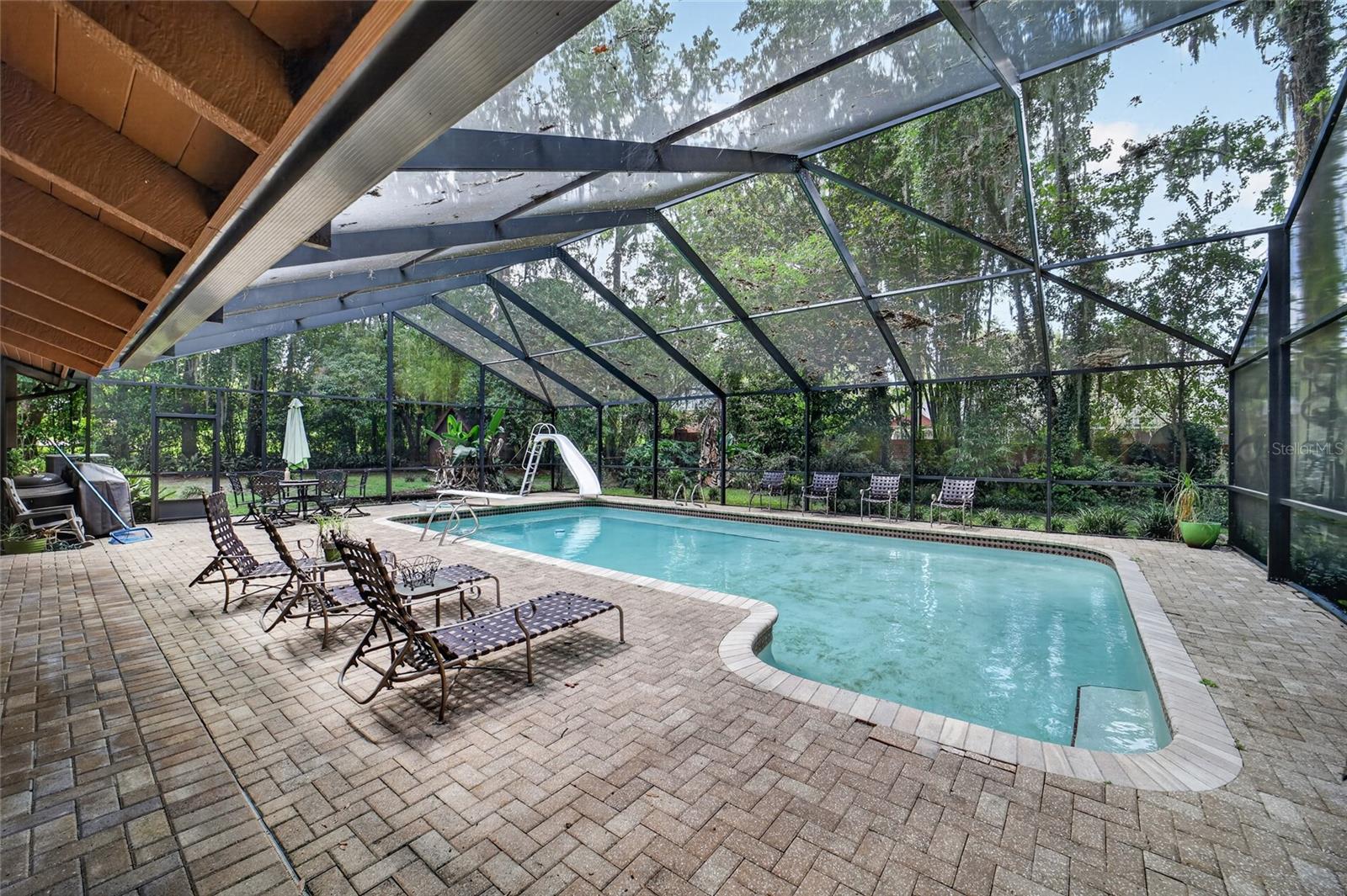 WOODRIDGE - Residential