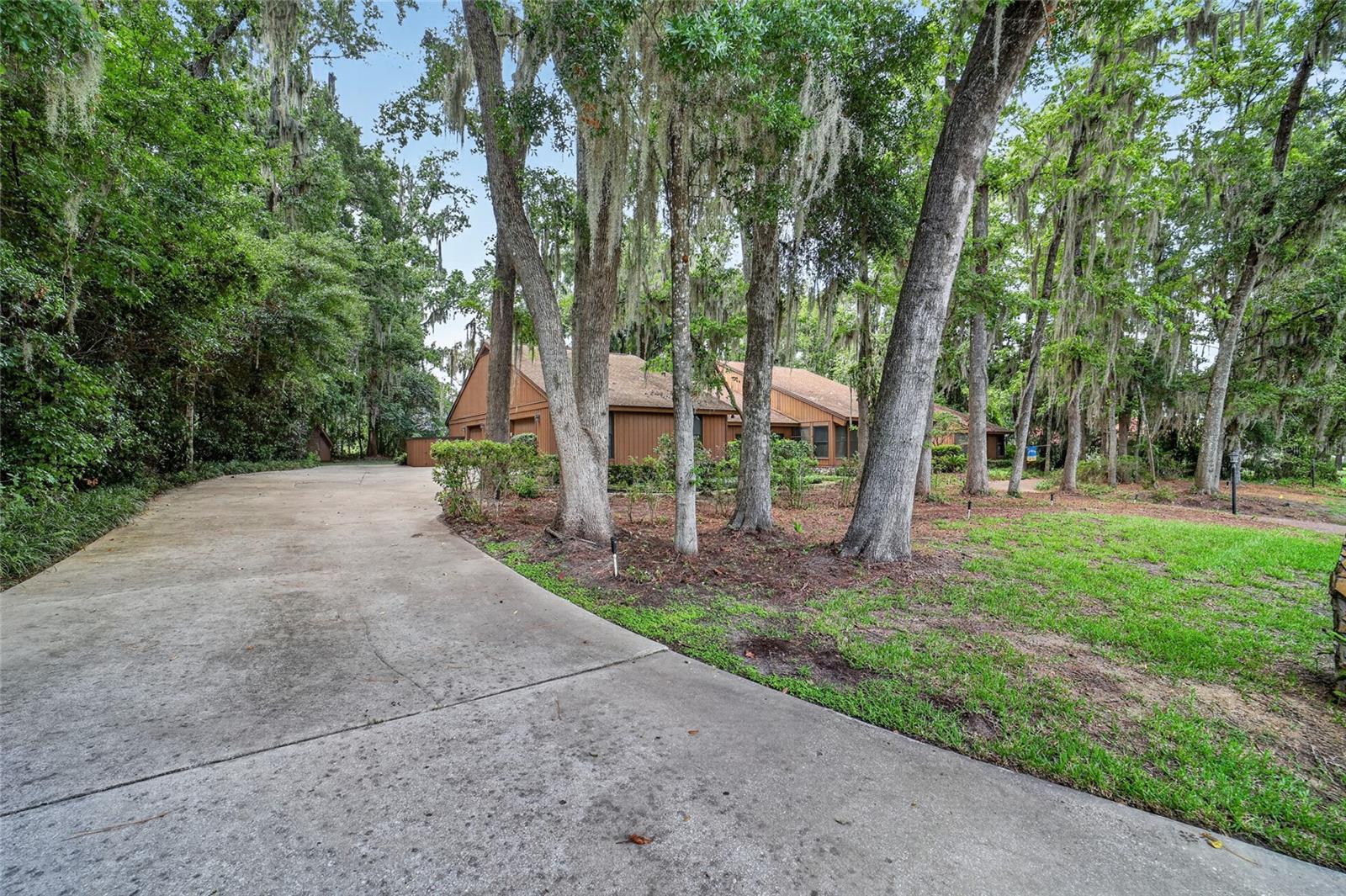 WOODRIDGE - Residential