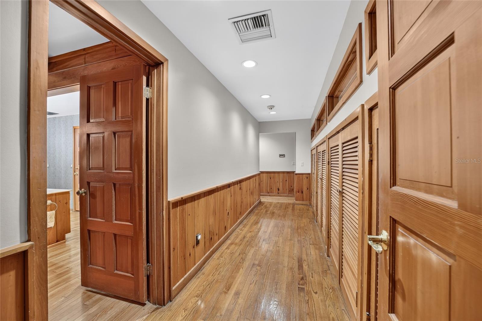 WOODRIDGE - Residential