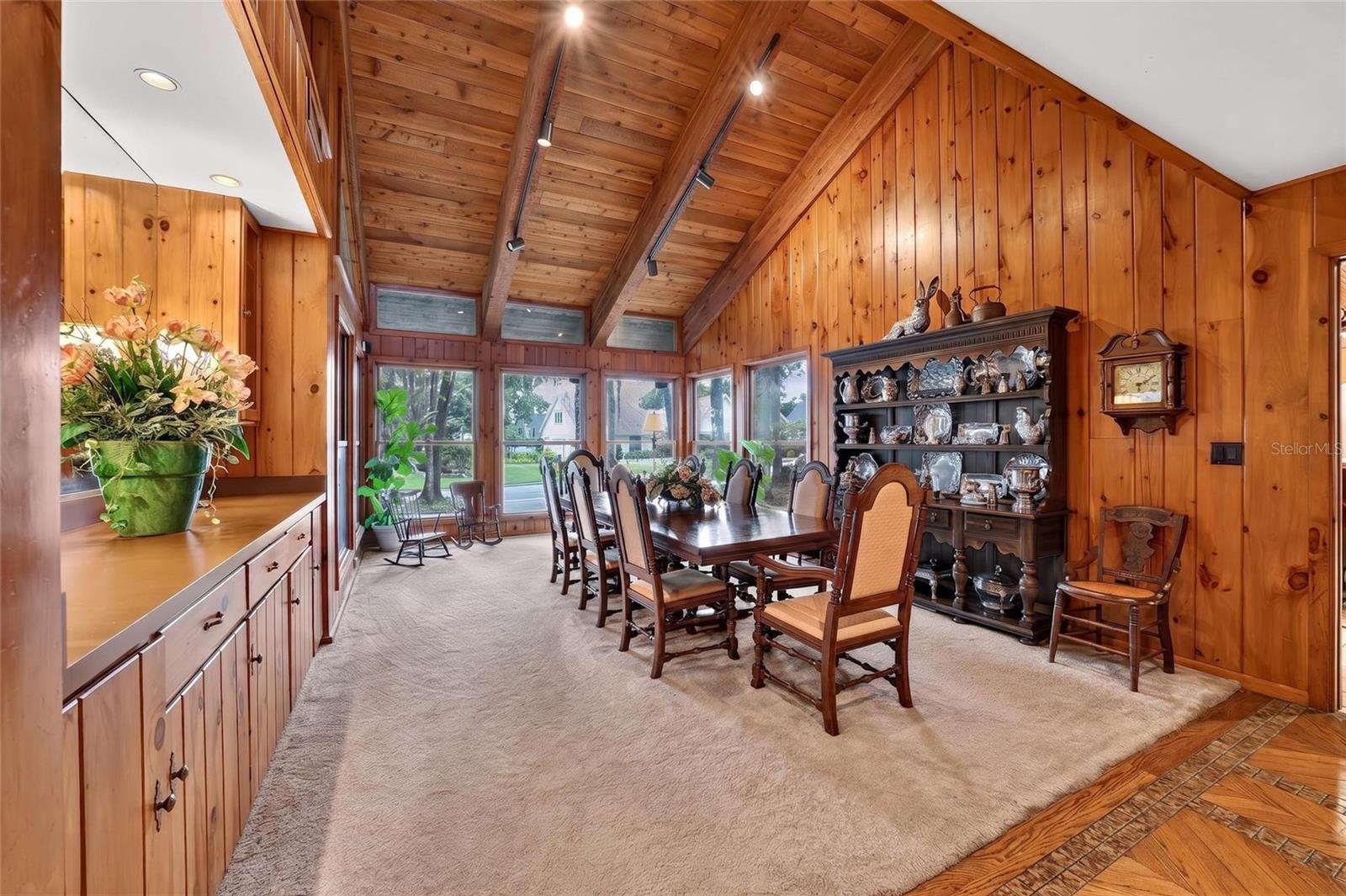 WOODRIDGE - Residential