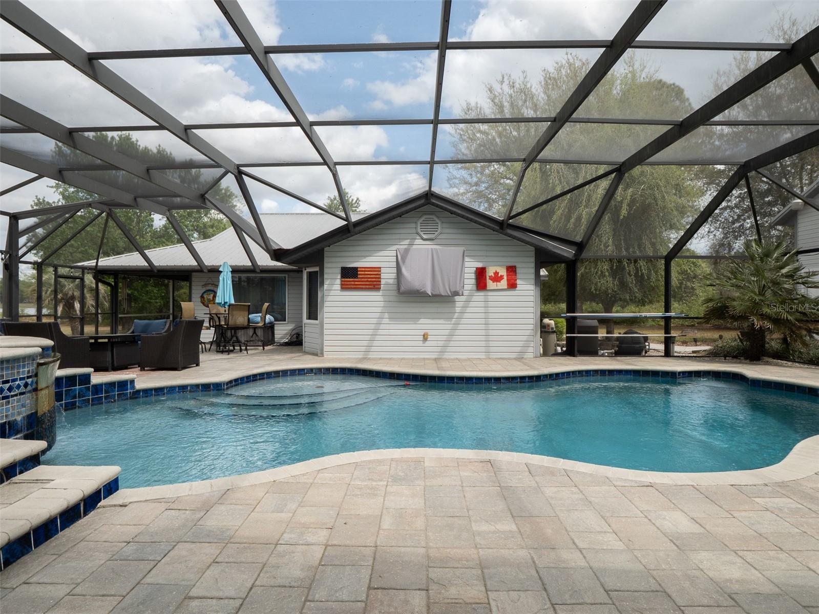CLAY SHORES - Residential