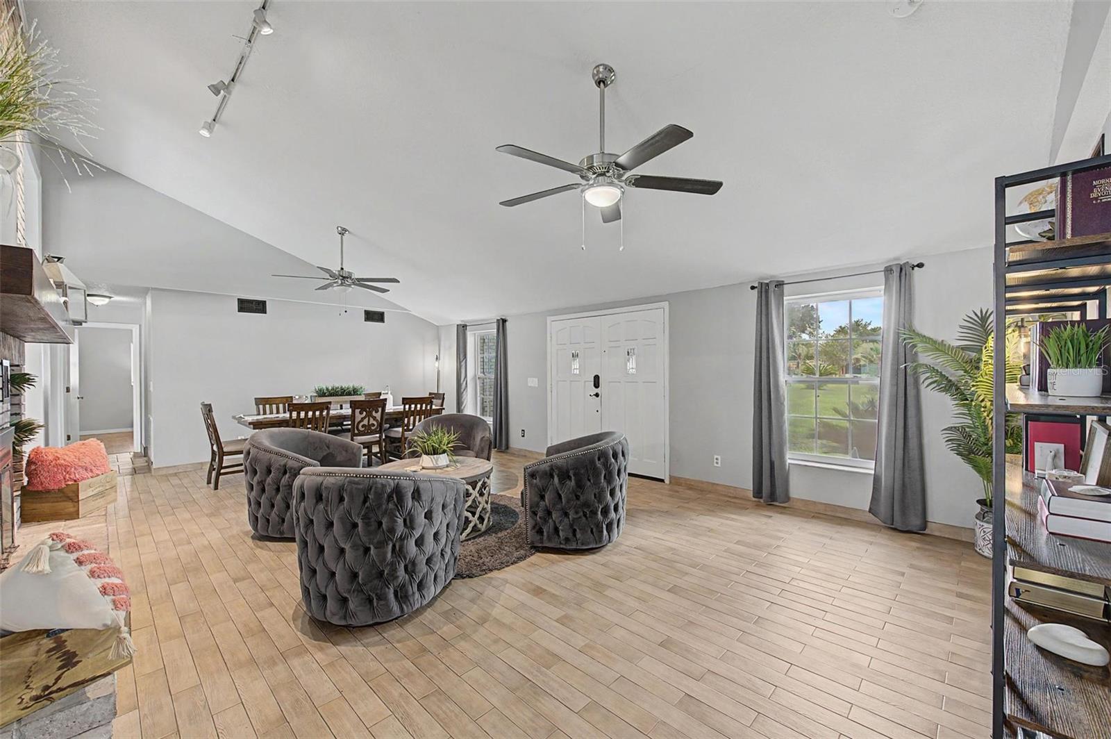 CITRUS TRACE 02 - Residential