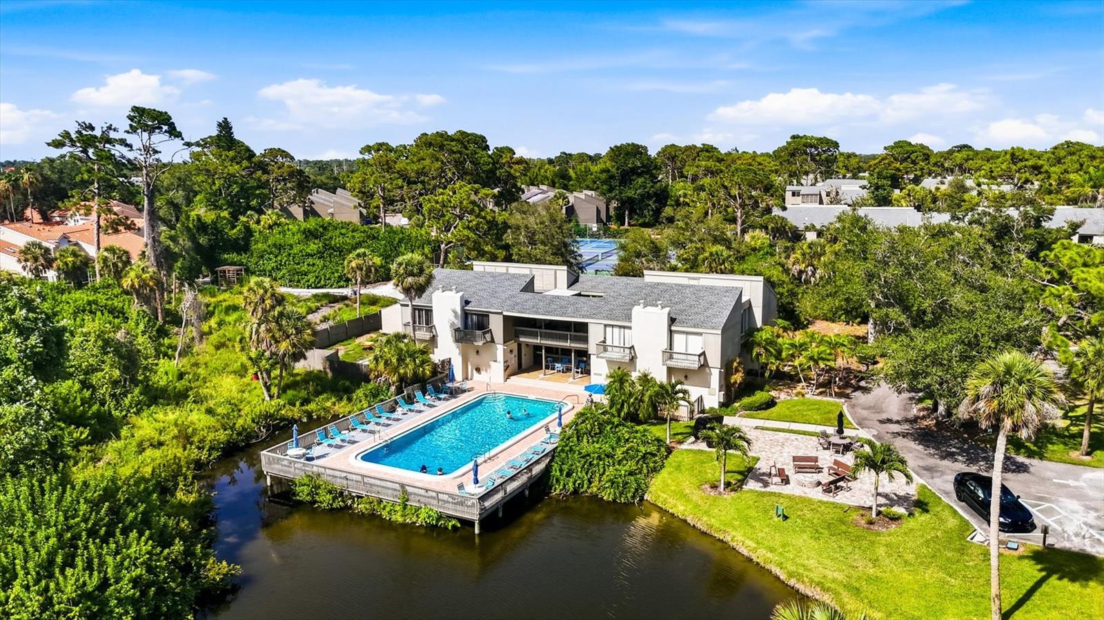 PINE RUN II - Residential