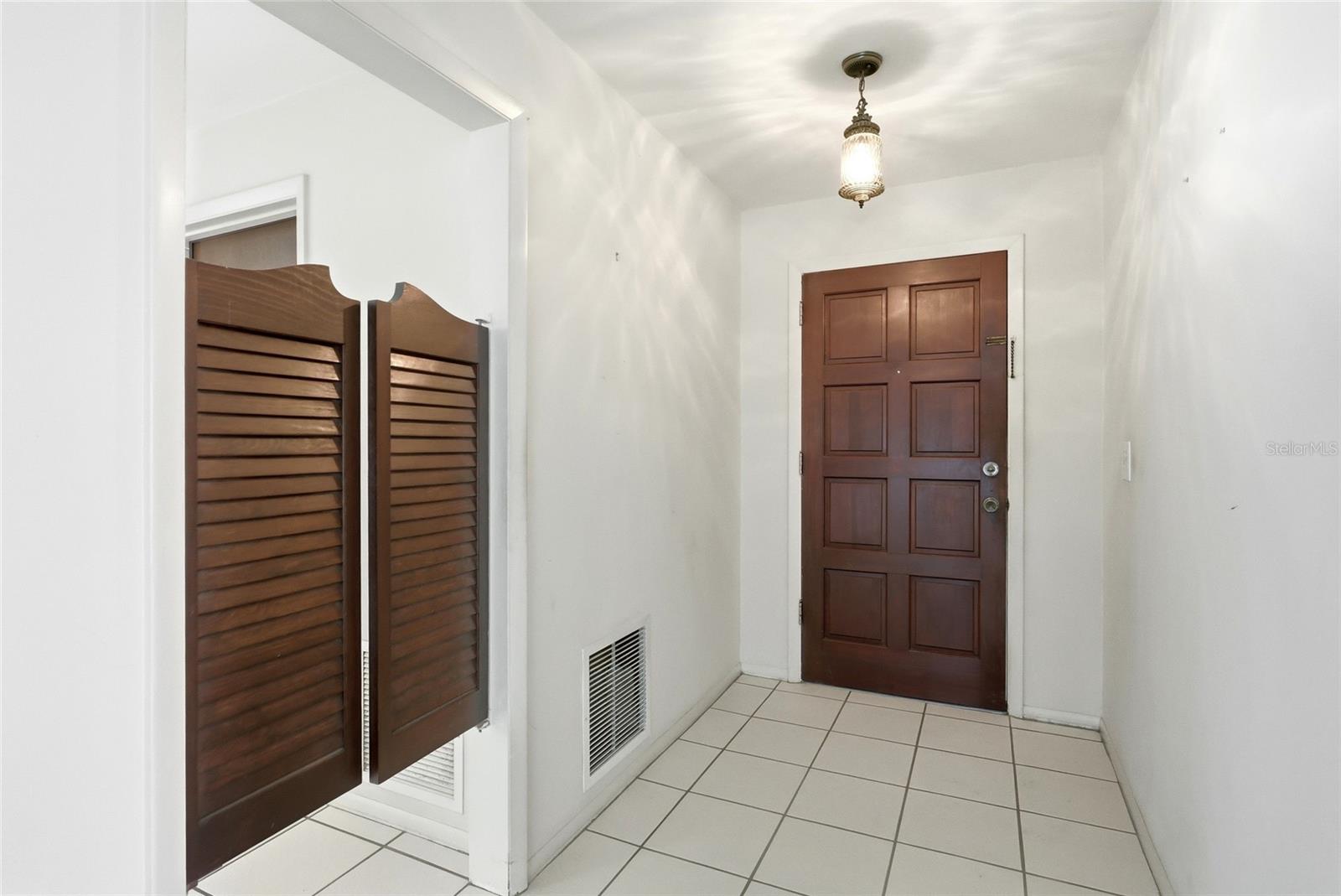 CASA ALOMA - Residential
