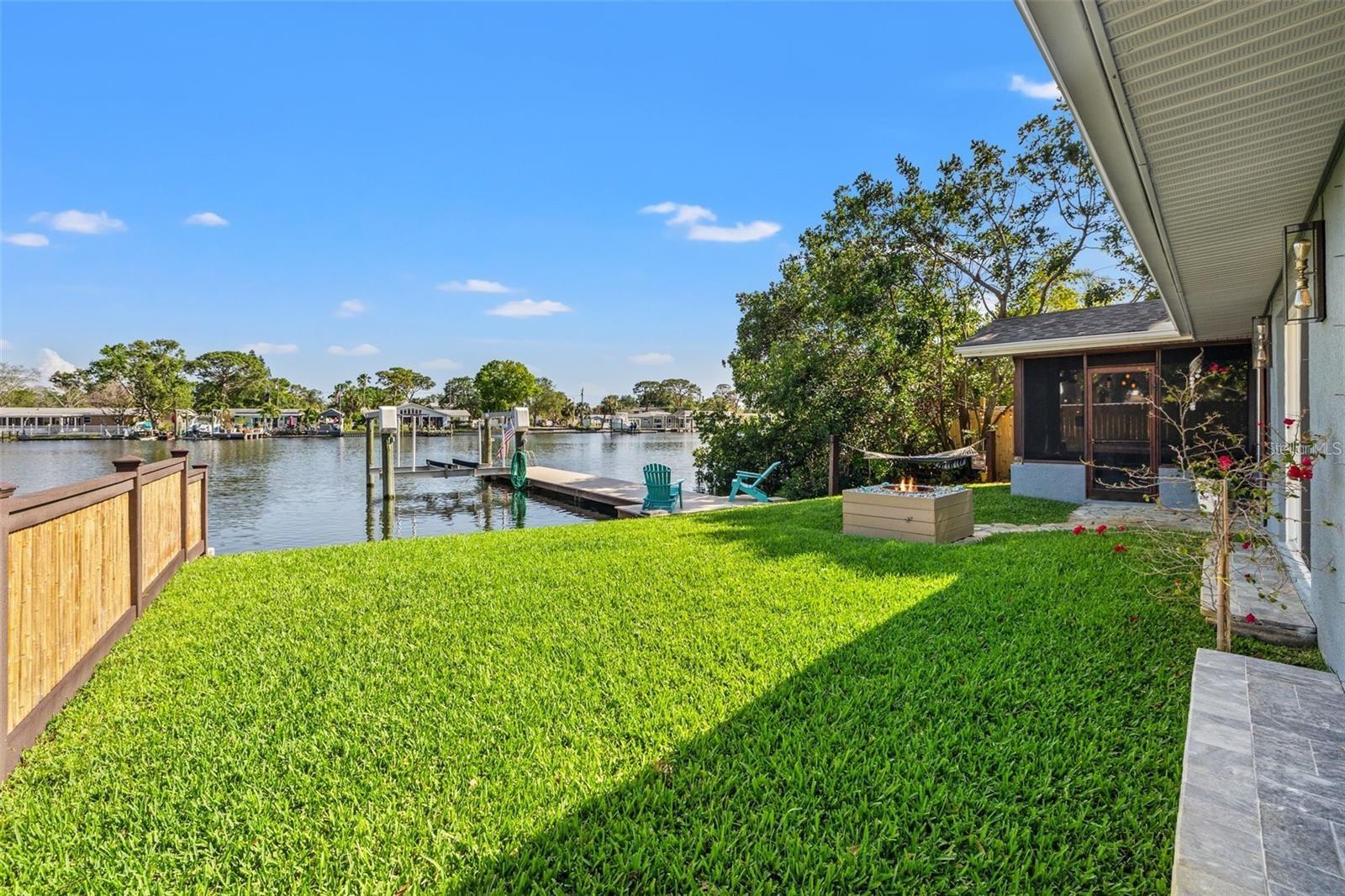 SUN-LIT SHORES - Residential