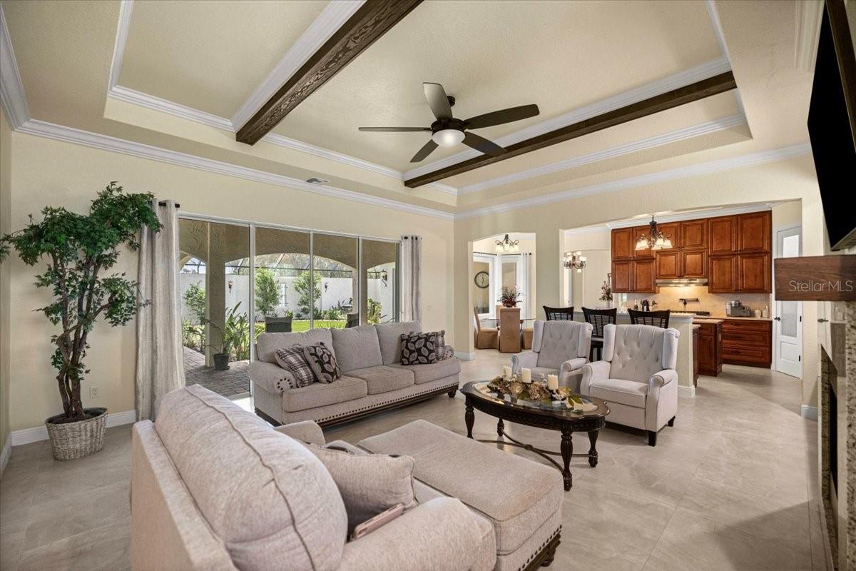 IRISH ACRES - Residential