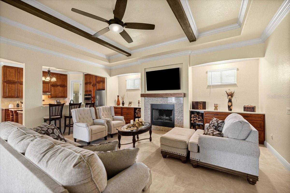 IRISH ACRES - Residential
