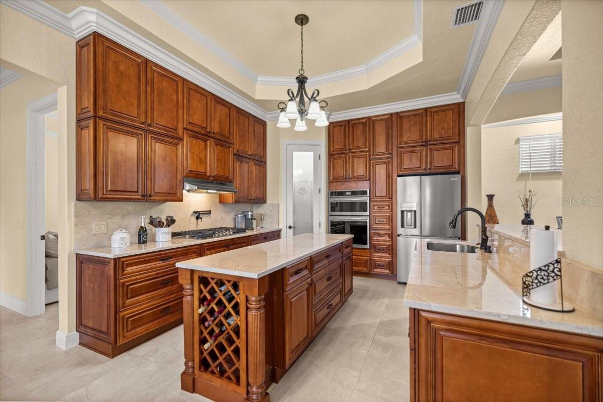 IRISH ACRES - Residential