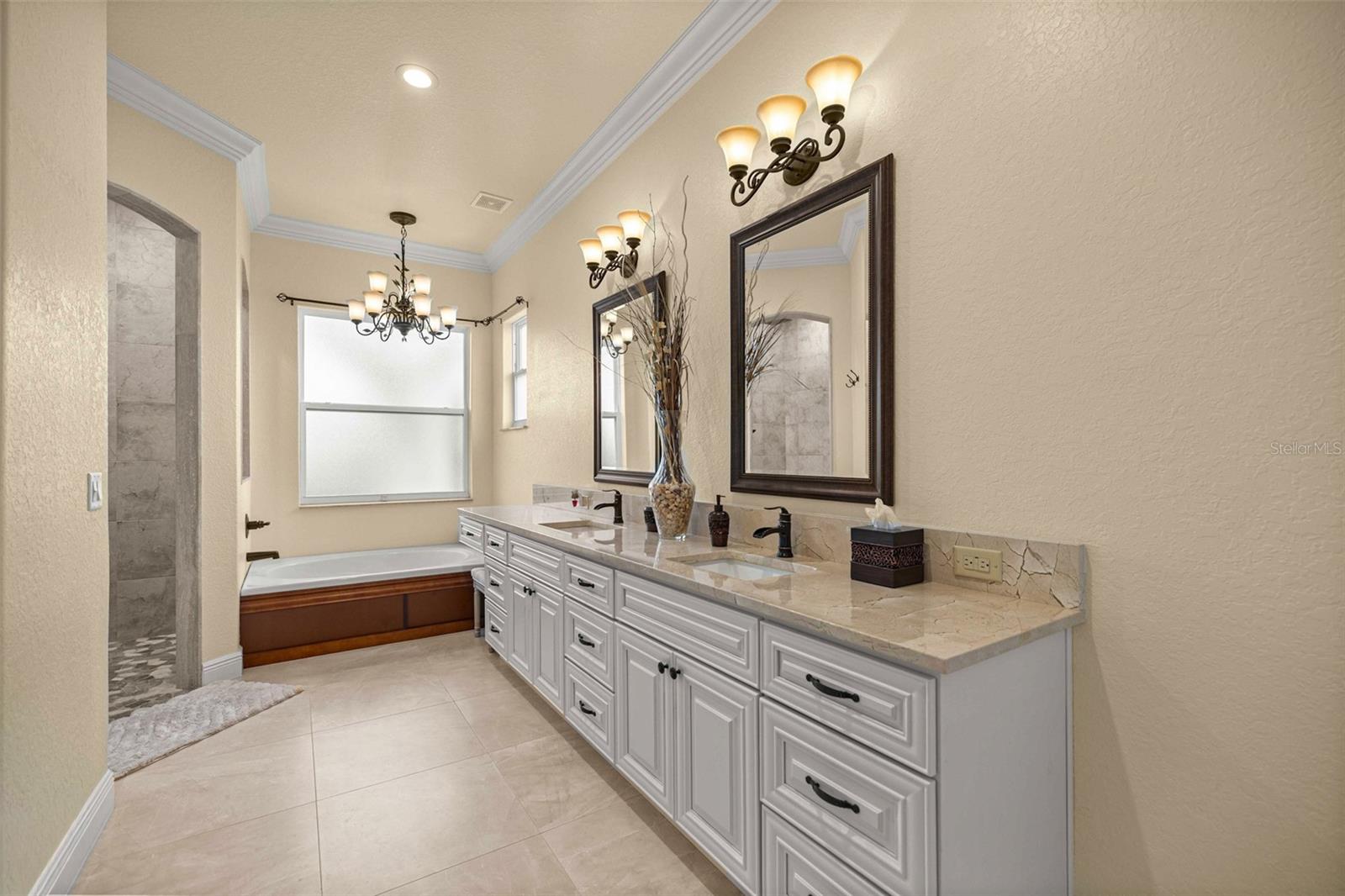 IRISH ACRES - Residential