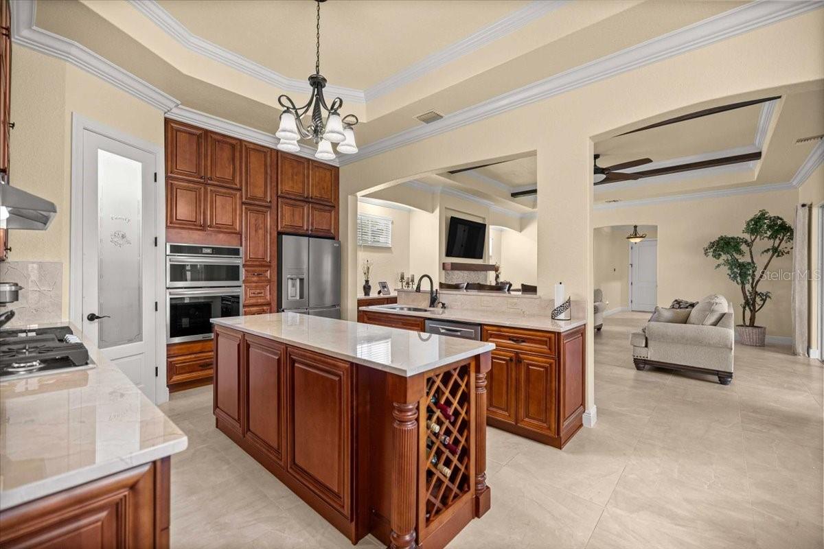 IRISH ACRES - Residential