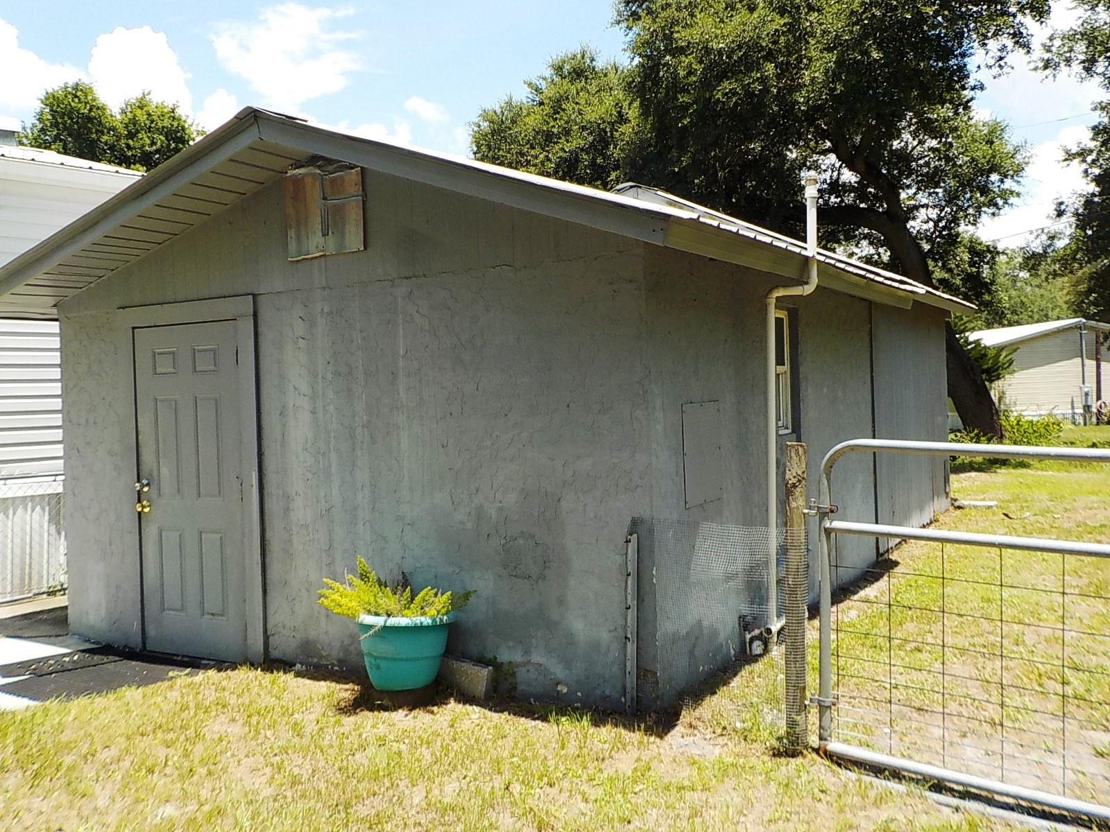 WELLES PARK - Residential