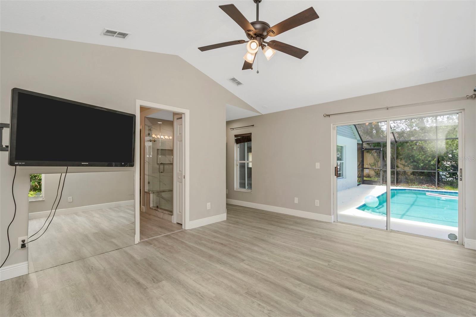 FOUNTAINS AT CYPRESS LAKES II-B THE - Residential