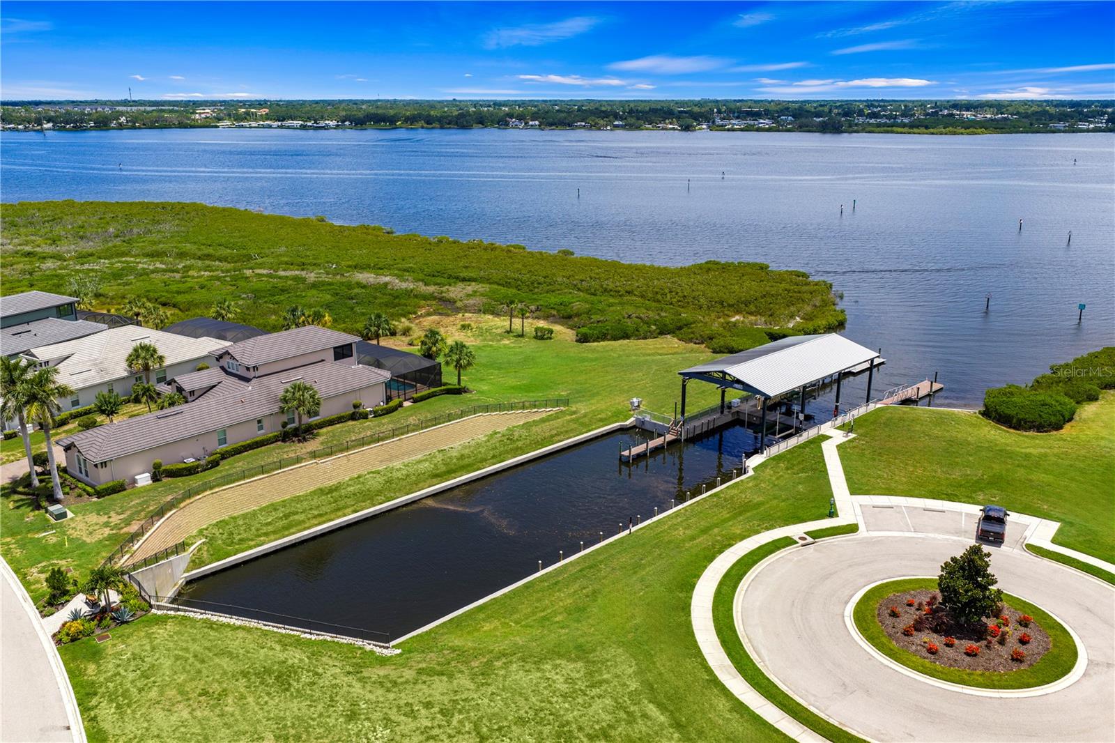 THE LAGOON/ AT TIDEWATER PRESERVE - Residential