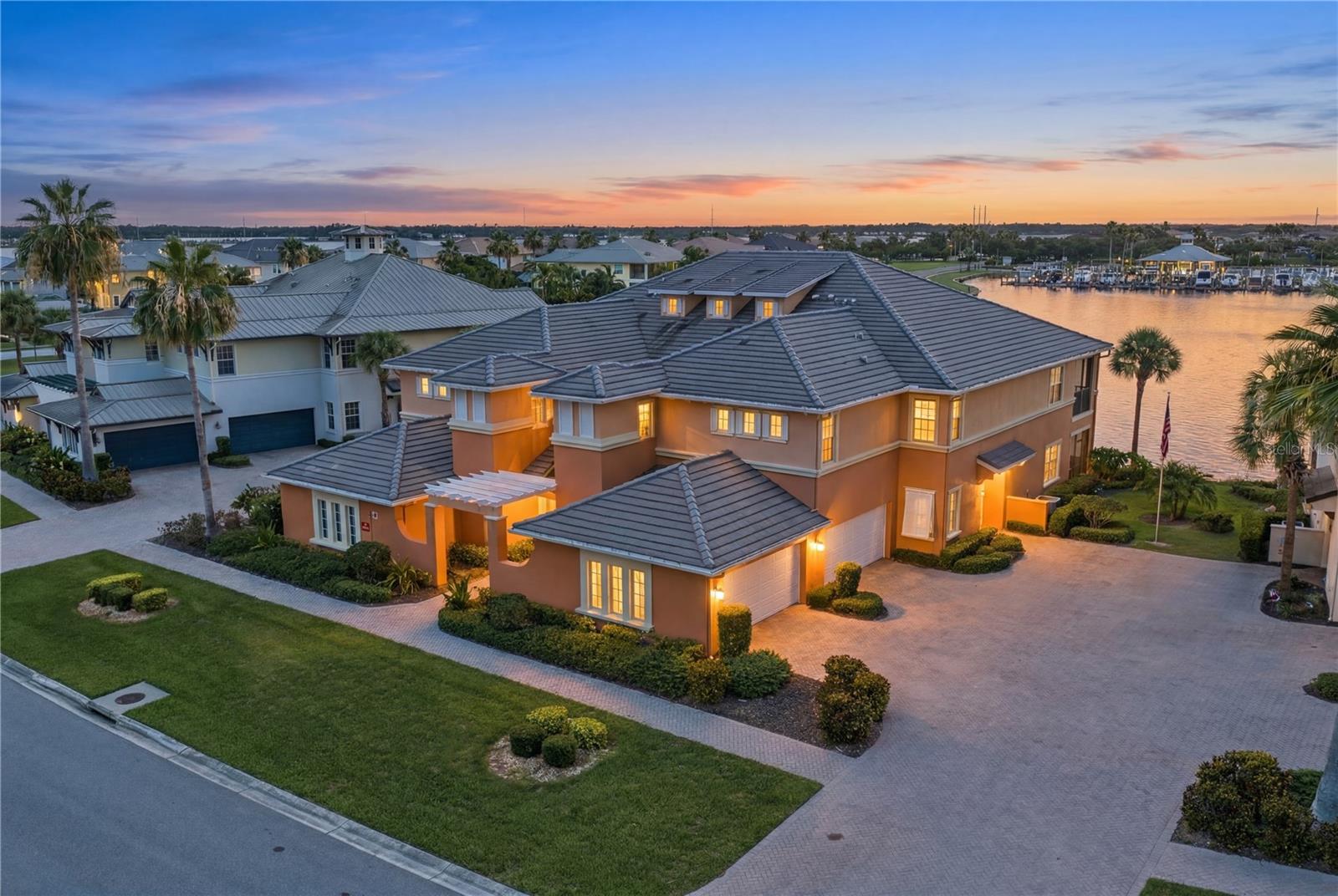 THE LAGOON/ AT TIDEWATER PRESERVE - Residential