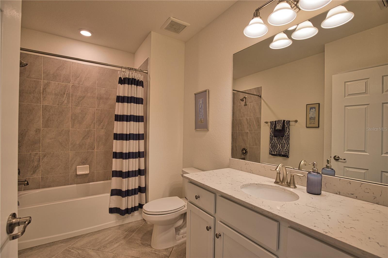 SARASOTA NATIONAL - Residential
