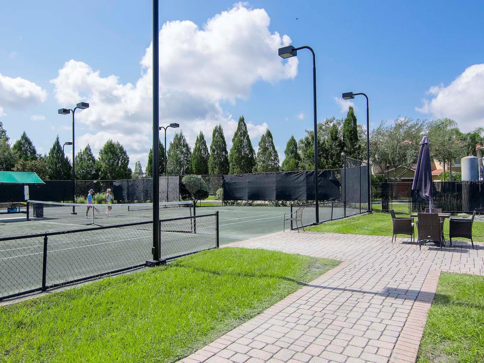 EMERALD GREEN VILLAS A CONDO - Residential