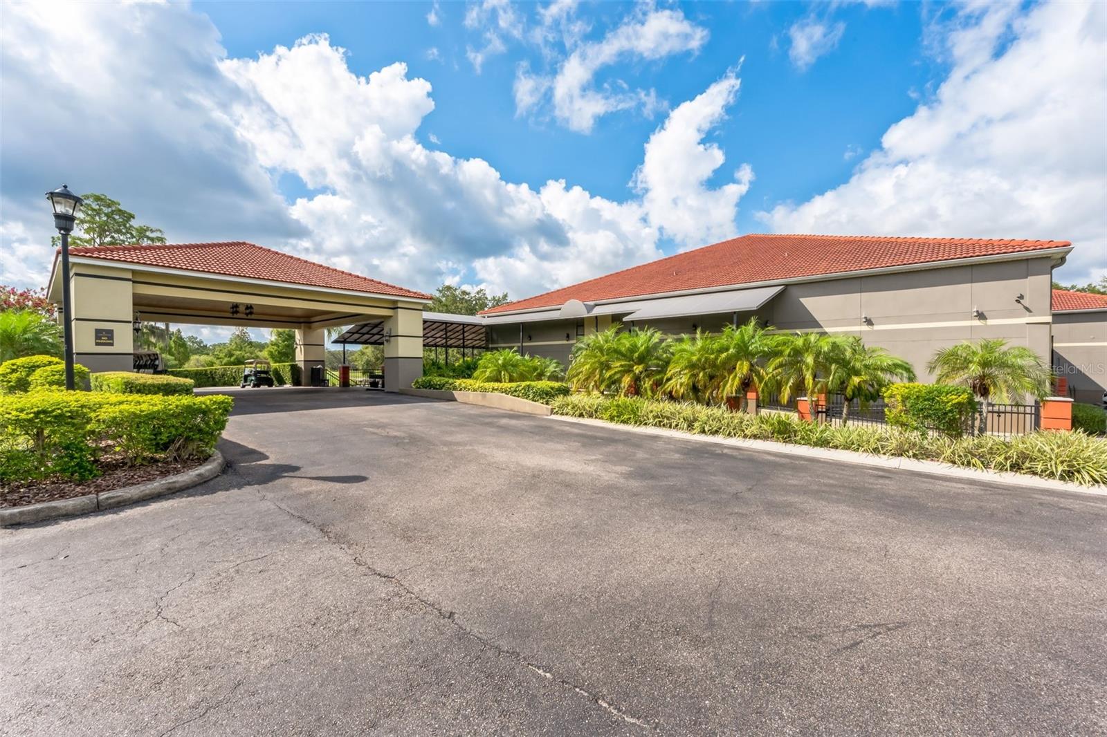 EMERALD GREEN VILLAS A CONDO - Residential