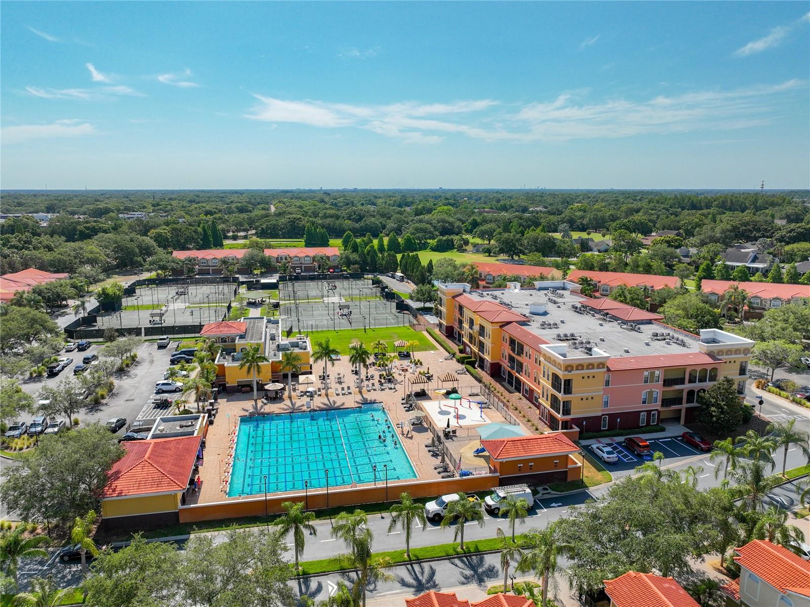EMERALD GREEN VILLAS A CONDO - Residential