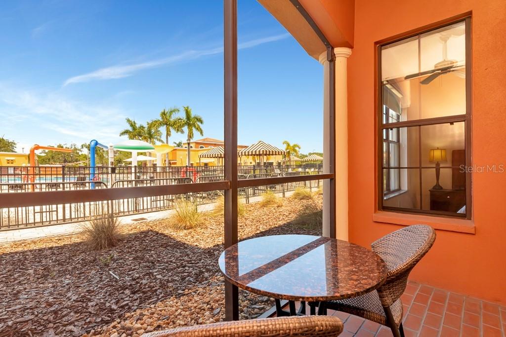 EMERALD GREEN VILLAS A CONDO - Residential
