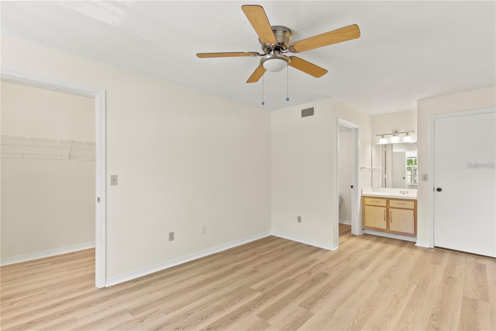 BERMUDA DUNES PRIVATE RESIDENCE - Residential Lease