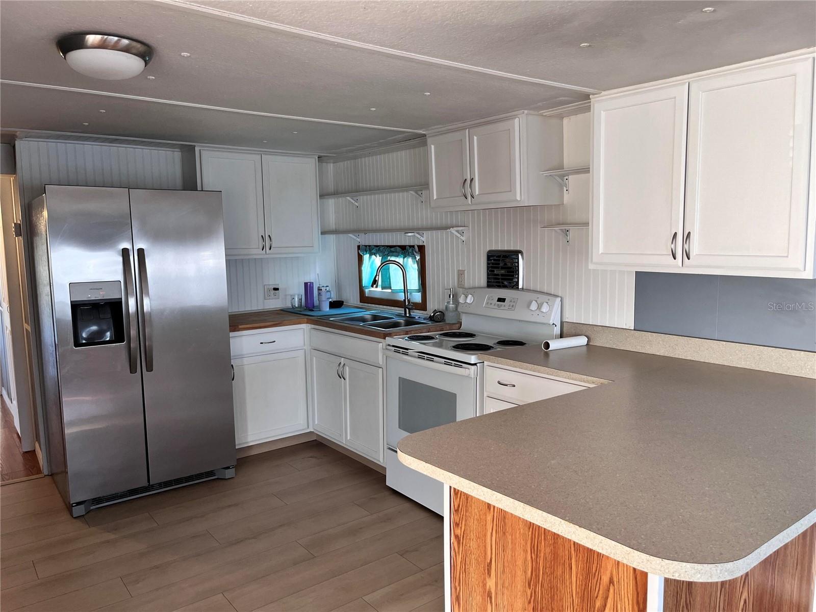 FLORIDANA MOBILE HOMESITE 3 - Residential