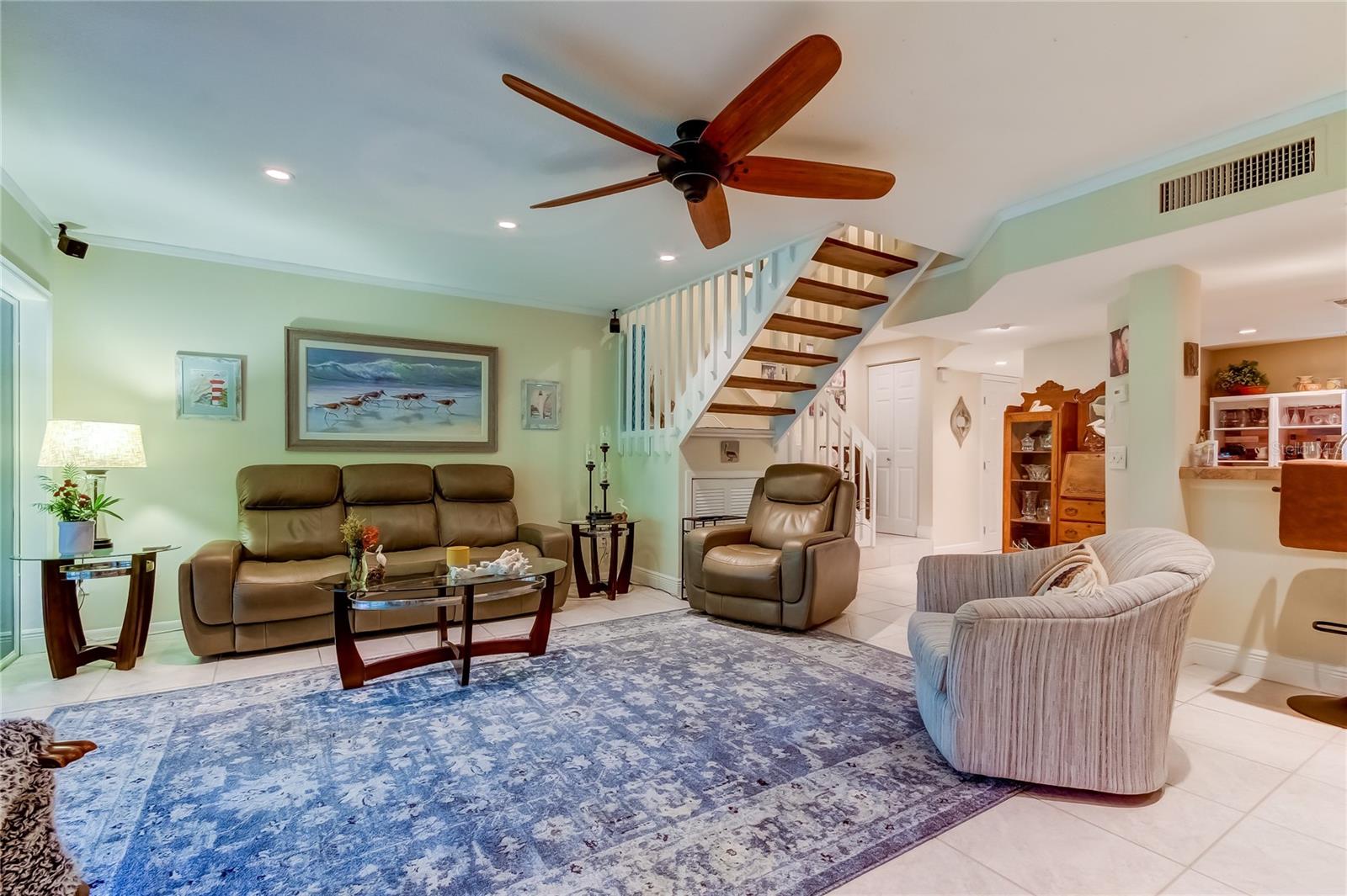 EAST LAKE WOODLANDS WOODS LANDING TWNHMS - Residential