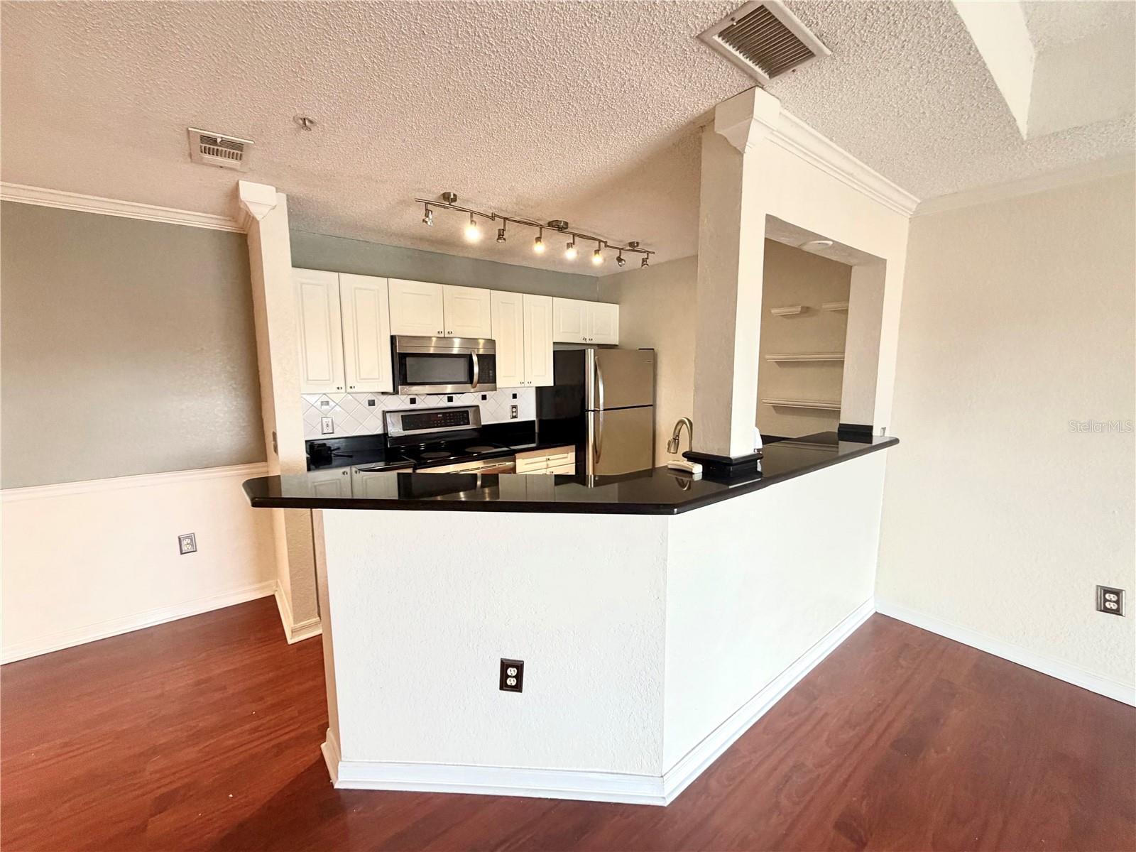 THE ENCLAVE AT RICHMOND PLACE - Residential