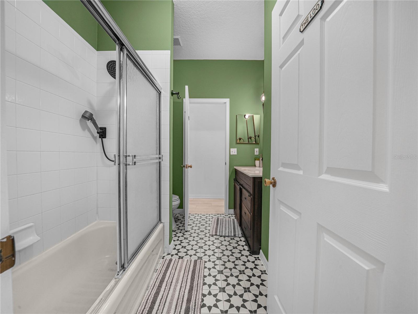 GLENBROOK SUB - Residential