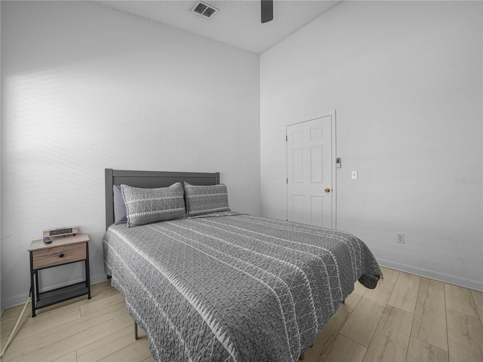 GLENBROOK SUB - Residential