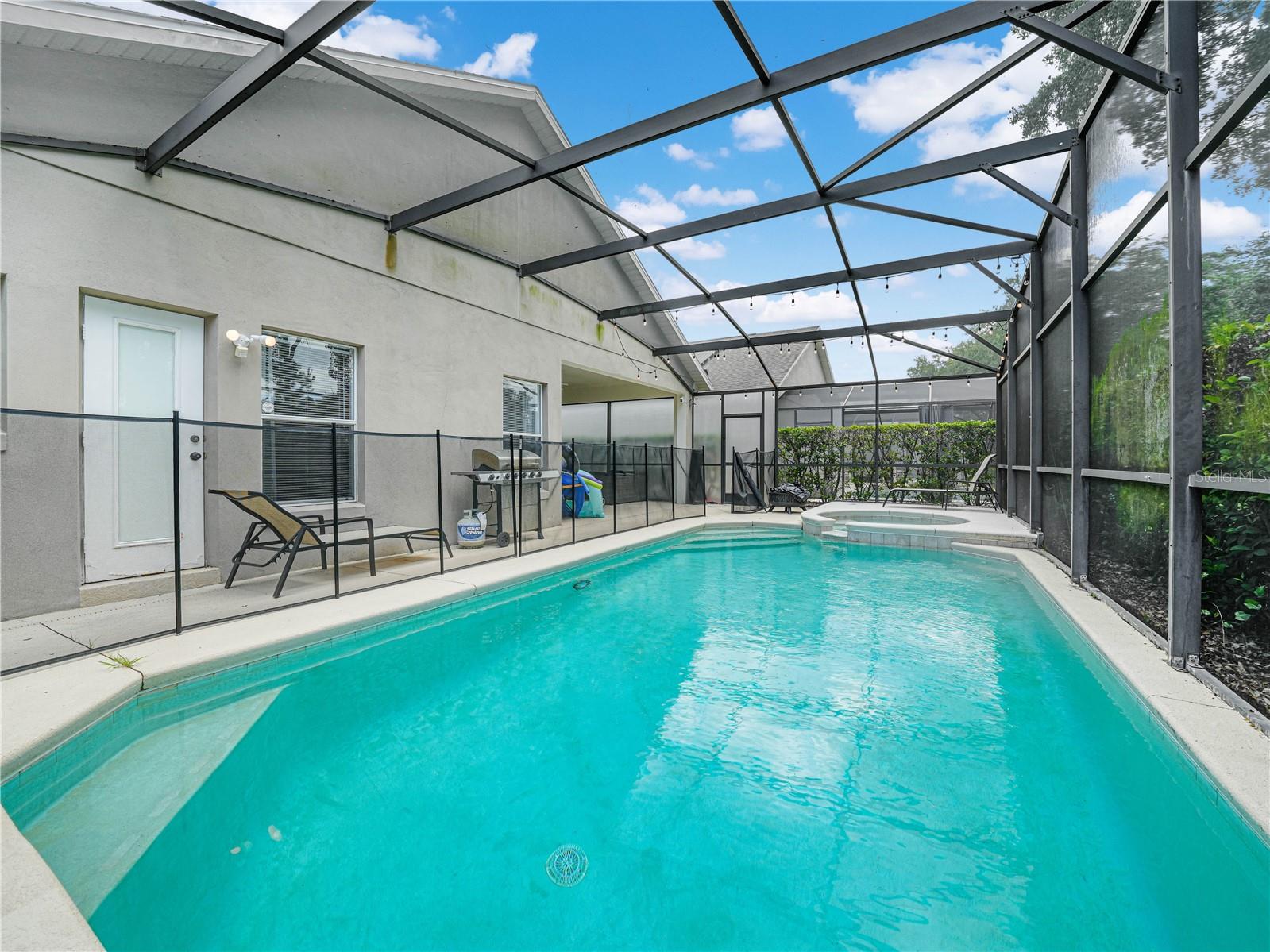 GLENBROOK SUB - Residential