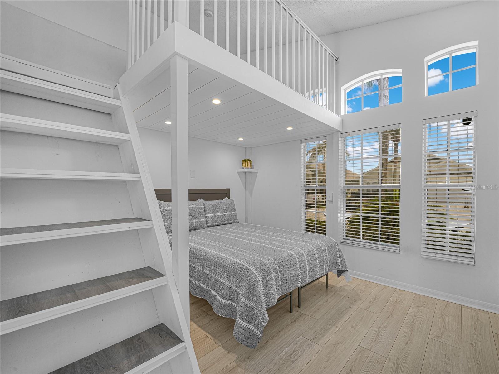 GLENBROOK SUB - Residential