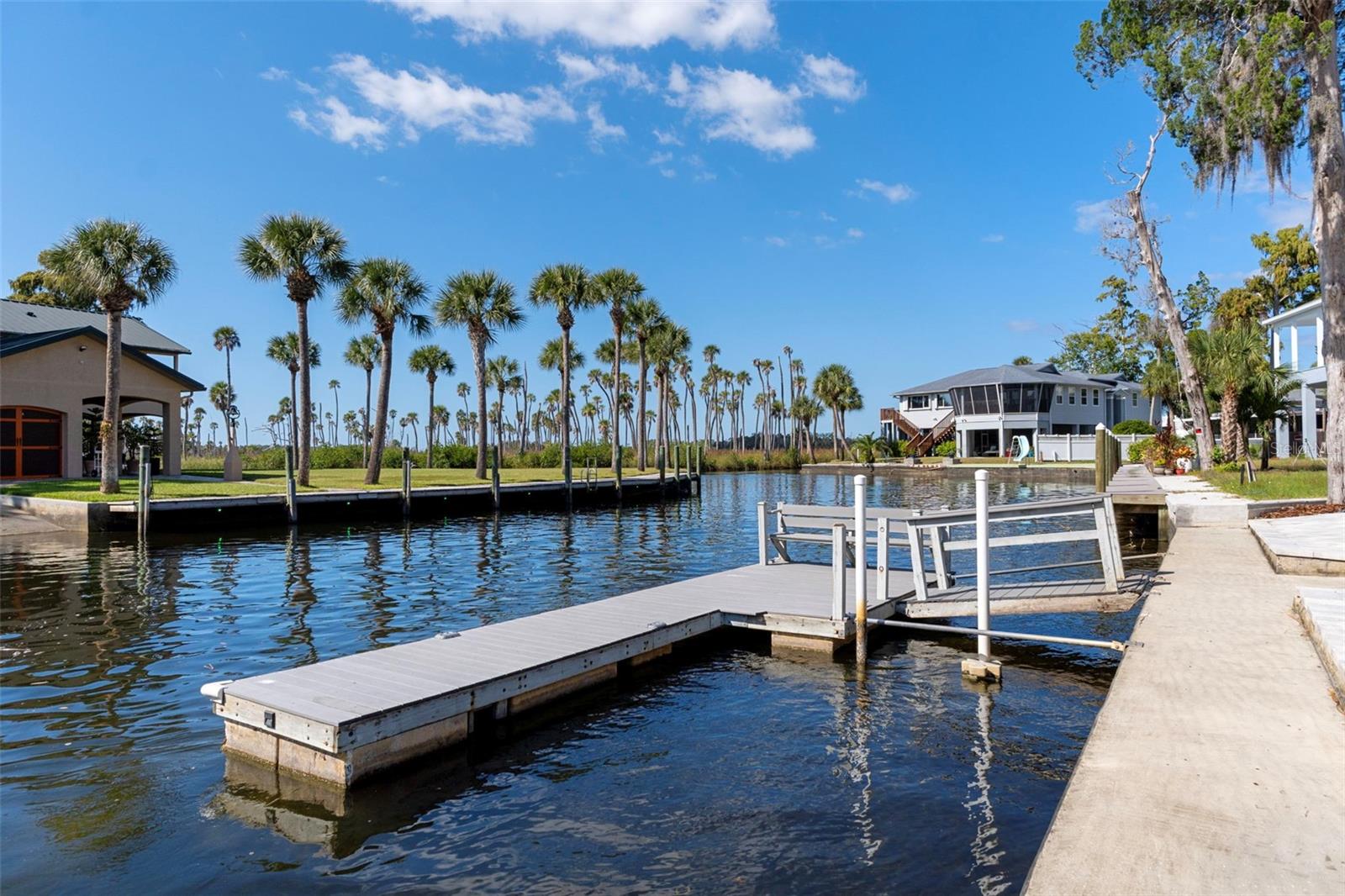 WEEKI WACHEE GARDENS ADD - Residential