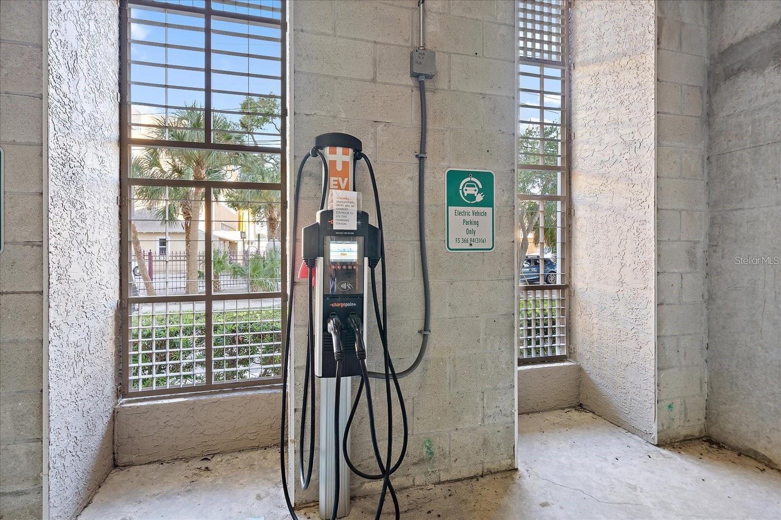 RIVO AT RINGLING - Residential