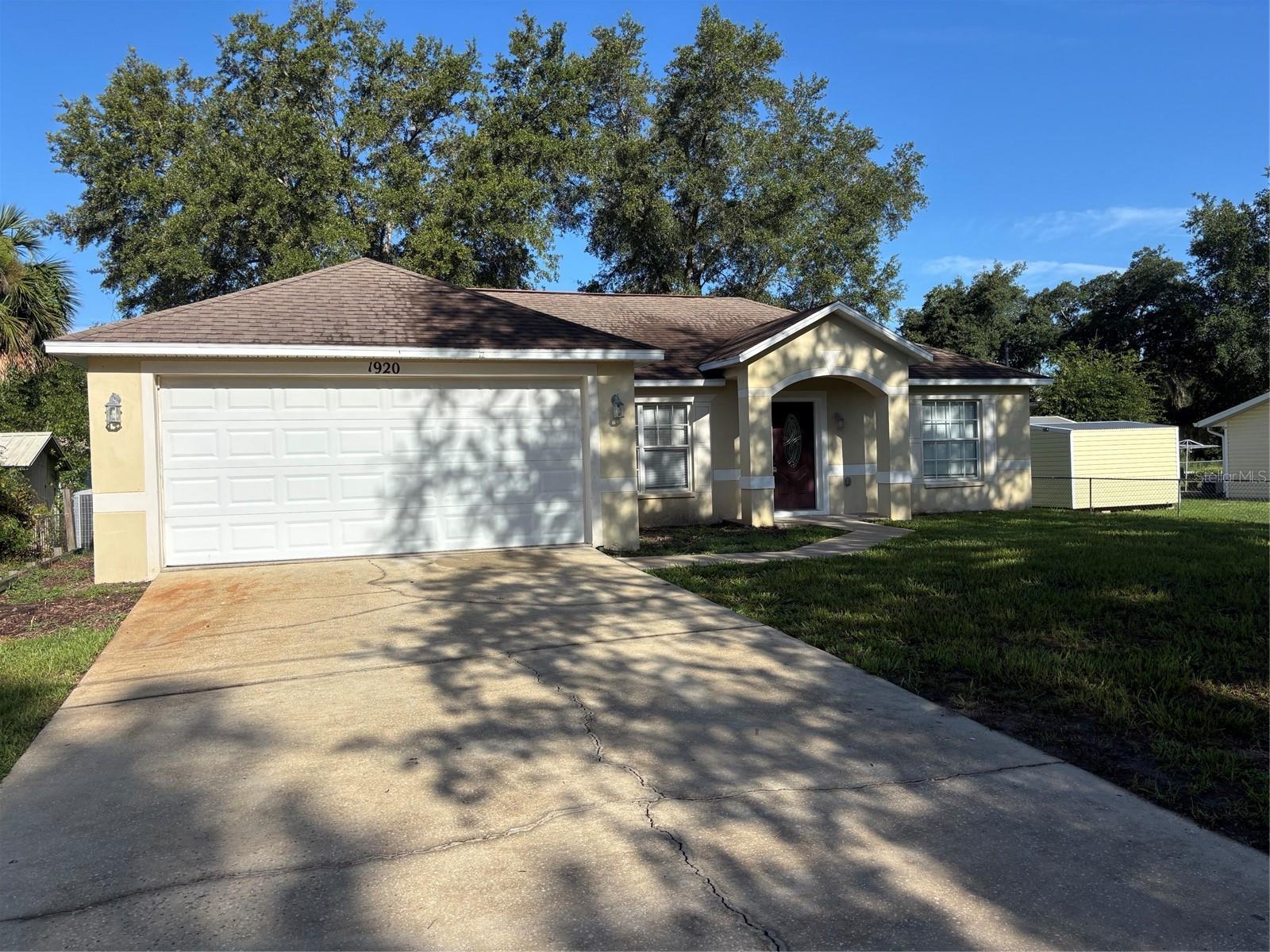 LOCATED IN DAYTONA PARK ESTATES. HOUSE IS A 3 BEDROOM/2 BATHROOM WITH 1,324 SQFT. FRESH PAINT, NEW FLOORS, AND BASE BOARDS JUST COMPLETED. CALL WITH ANY QUESTIONS.