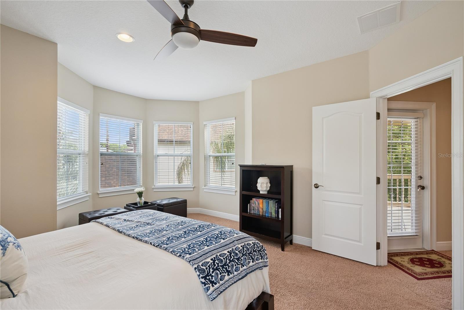 BANYAN POINTE - Residential