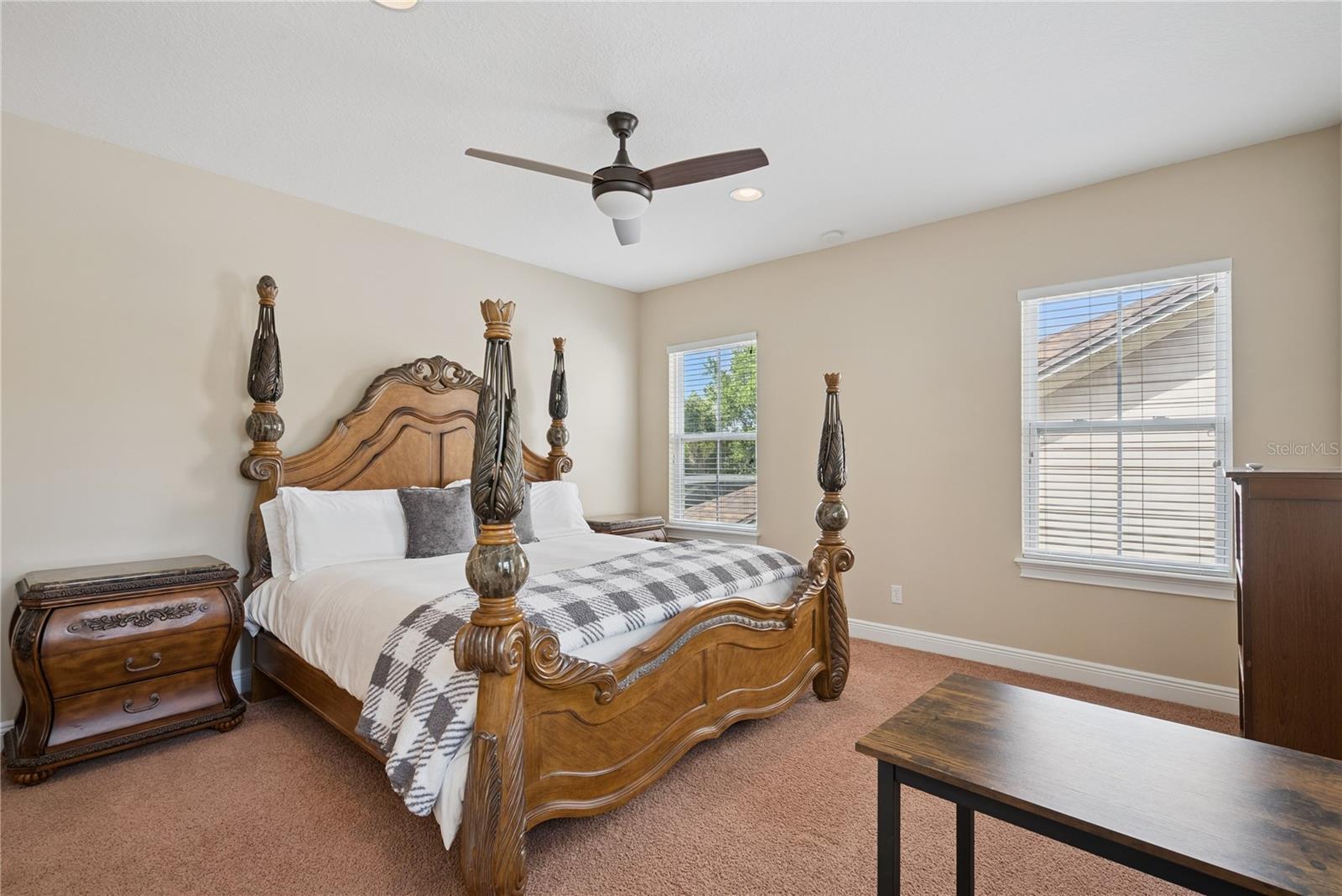 BANYAN POINTE - Residential