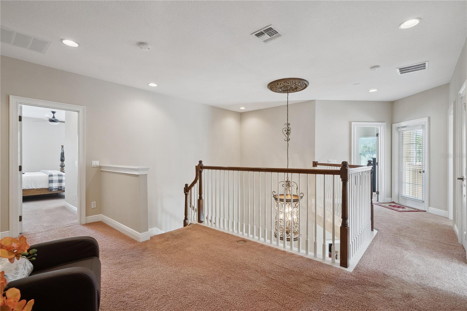 BANYAN POINTE - Residential