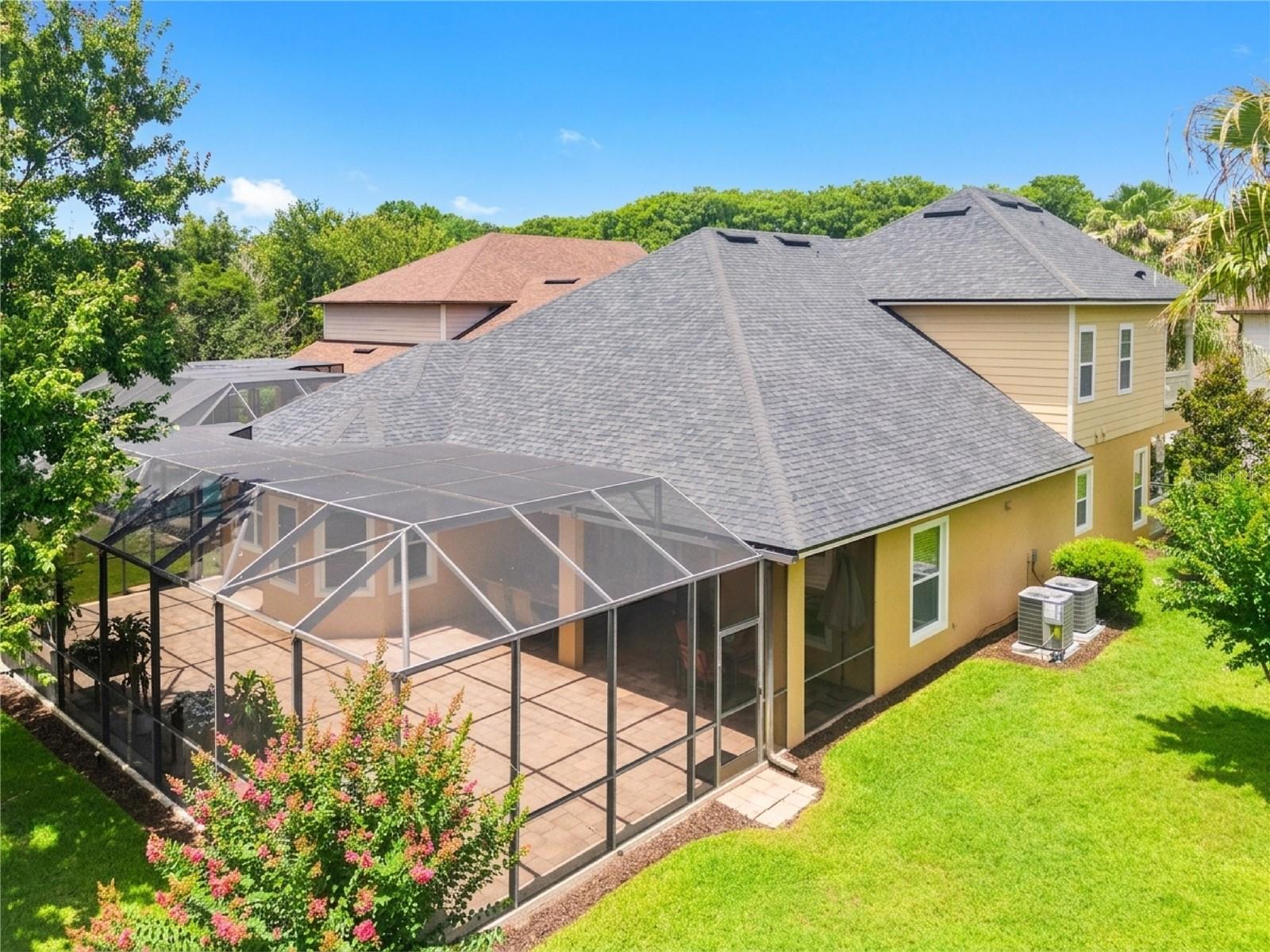 BANYAN POINTE - Residential