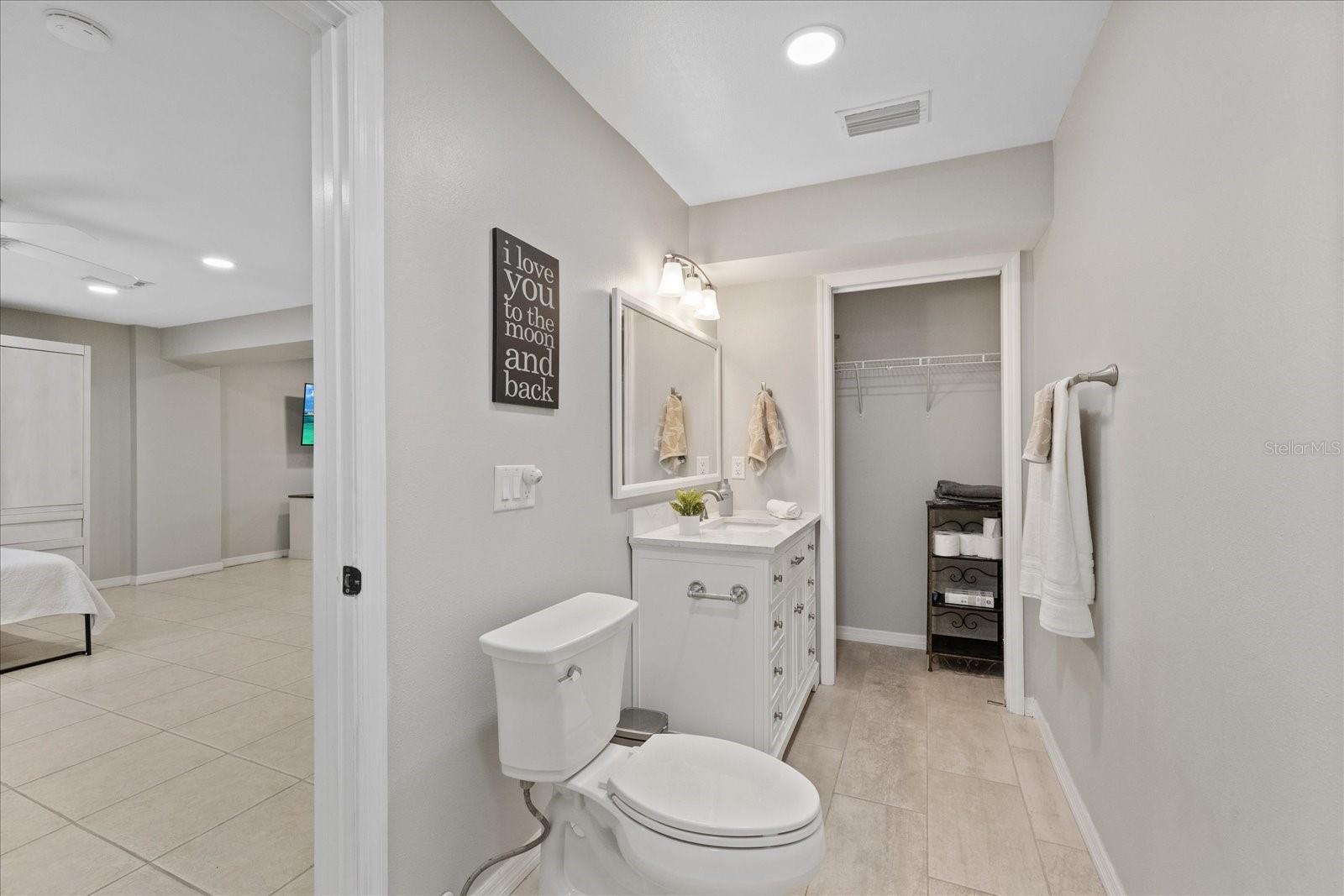 SUNSET HILLS COUNTRY CLUB - Residential