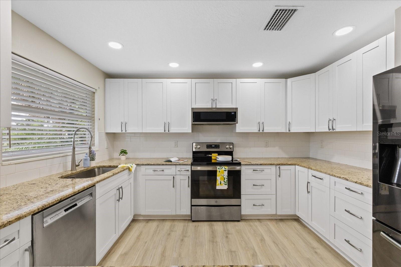 SUNSET HILLS COUNTRY CLUB - Residential