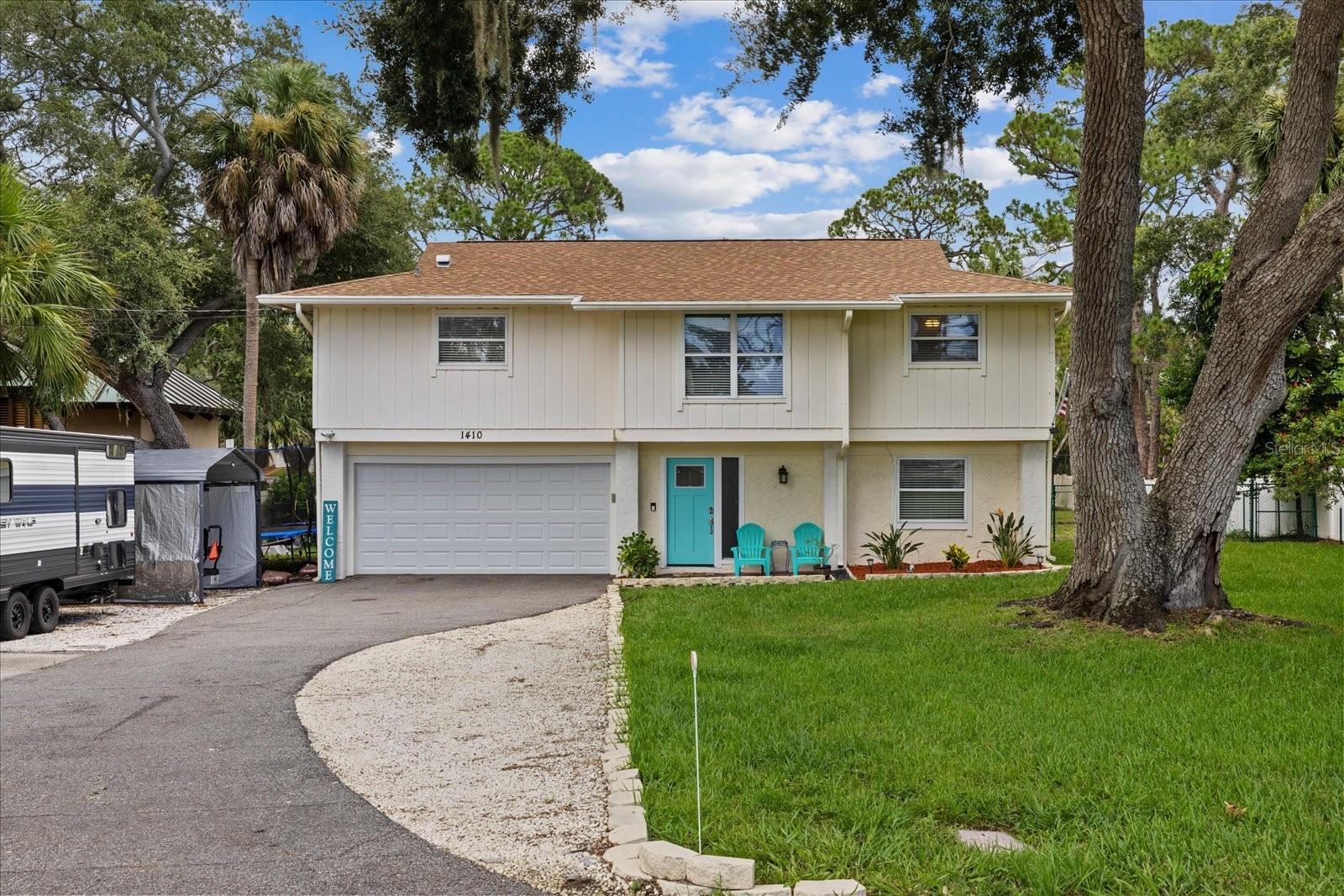 SUNSET HILLS COUNTRY CLUB - Residential