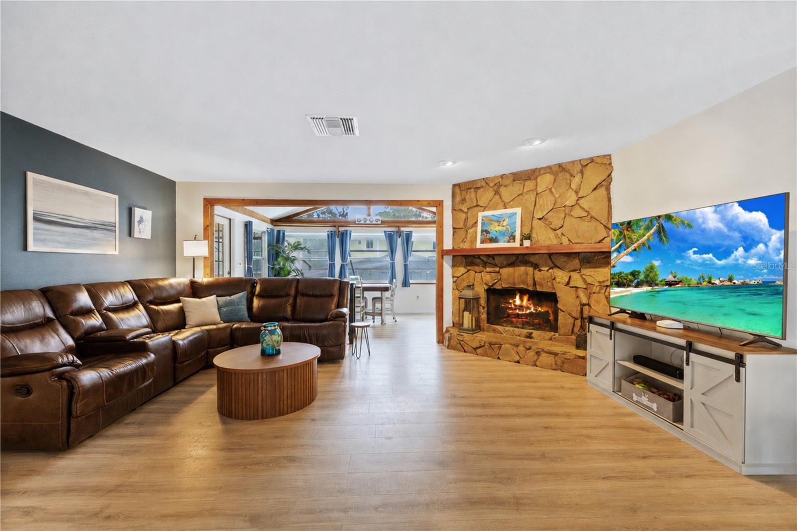 SUNSET HILLS COUNTRY CLUB - Residential